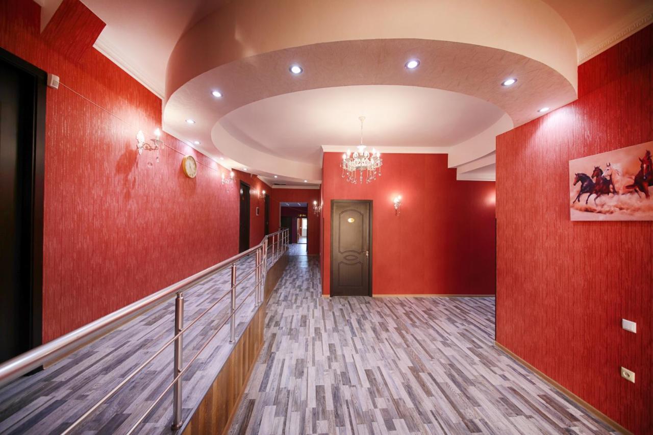 Hotel Tamari Κουτάισι Εξωτερικό φωτογραφία