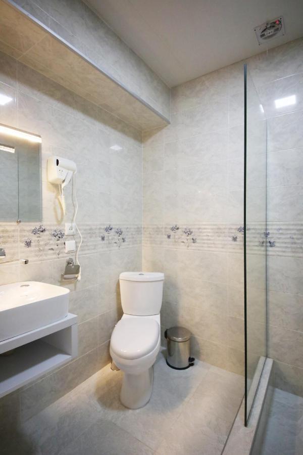 Hotel Tamari Κουτάισι Εξωτερικό φωτογραφία