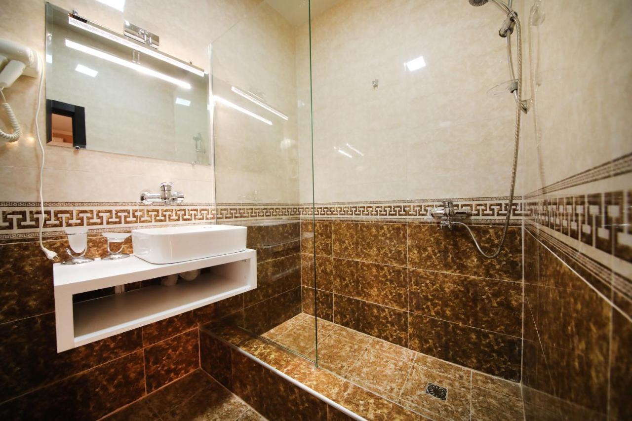 Hotel Tamari Κουτάισι Εξωτερικό φωτογραφία