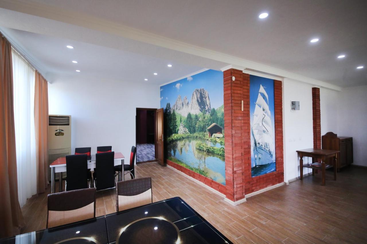 Hotel Tamari Κουτάισι Εξωτερικό φωτογραφία