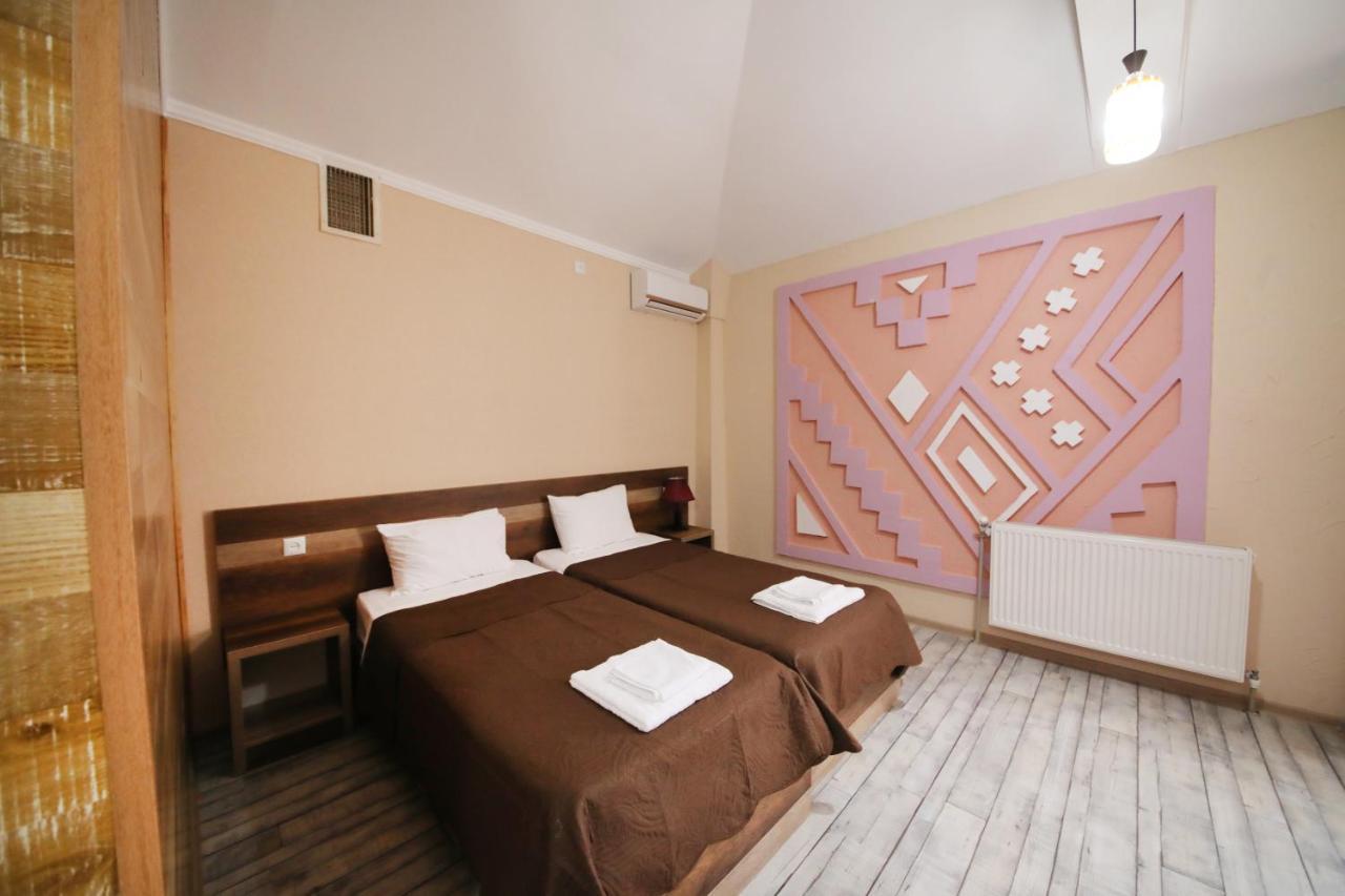 Hotel Tamari Κουτάισι Εξωτερικό φωτογραφία