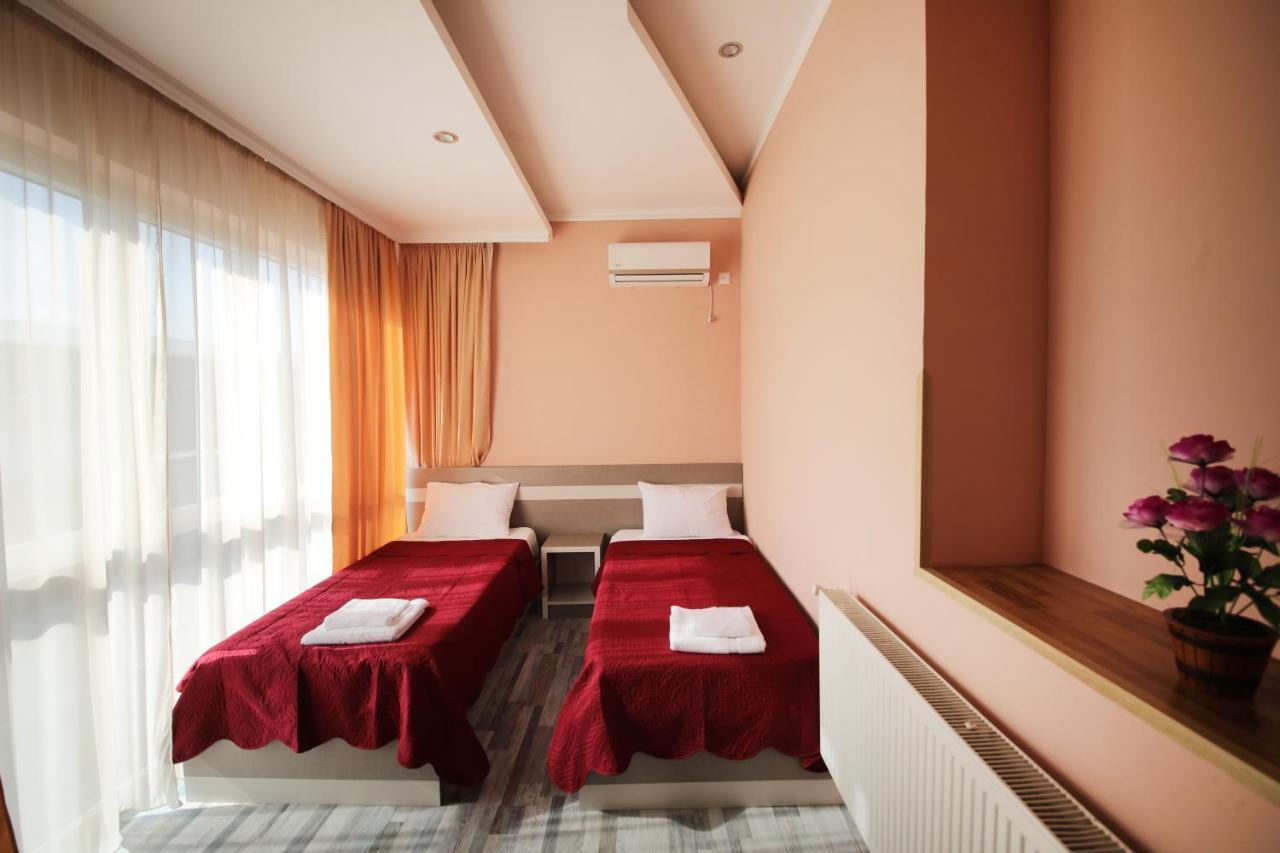 Hotel Tamari Κουτάισι Εξωτερικό φωτογραφία