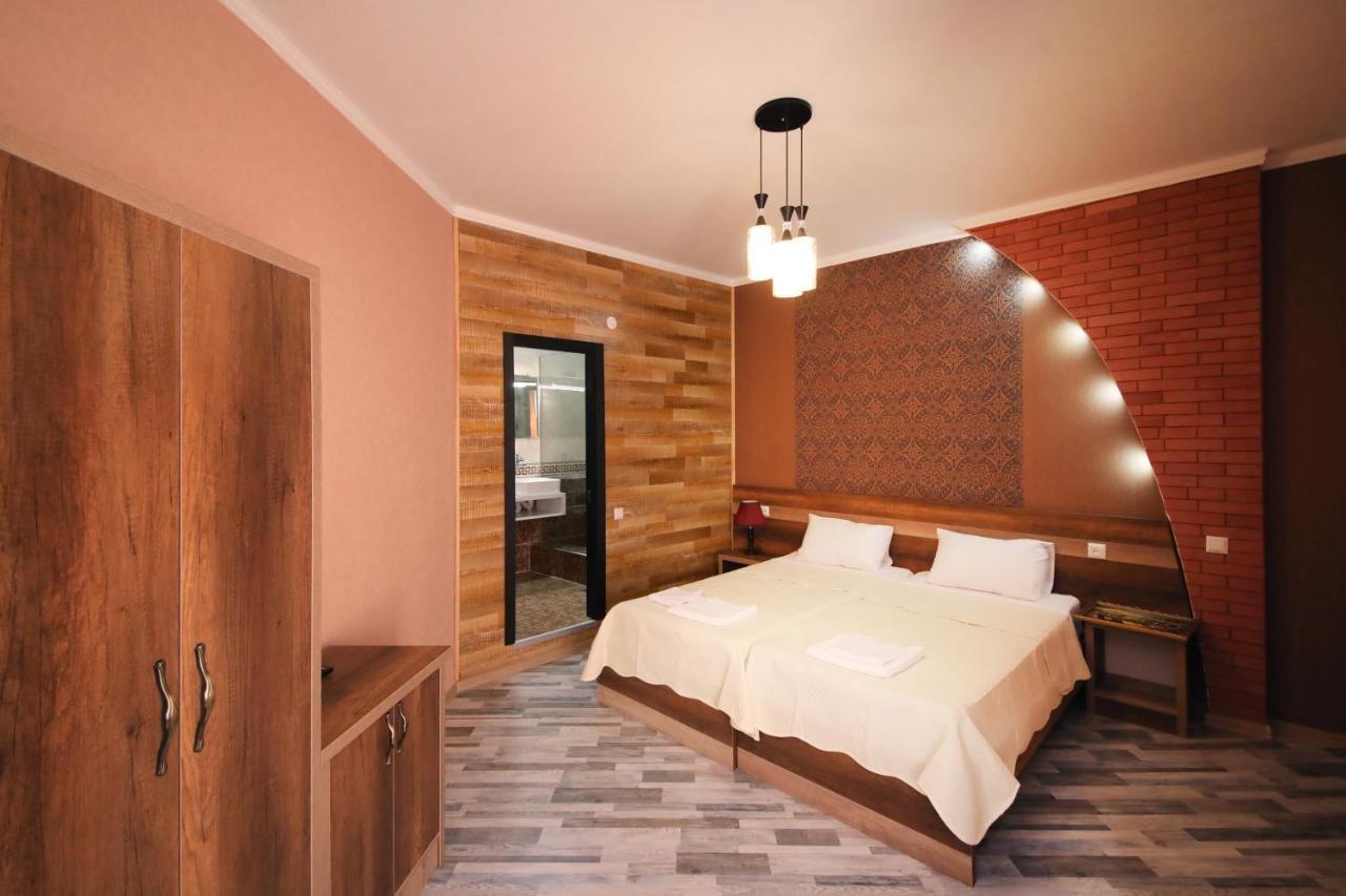 Hotel Tamari Κουτάισι Εξωτερικό φωτογραφία