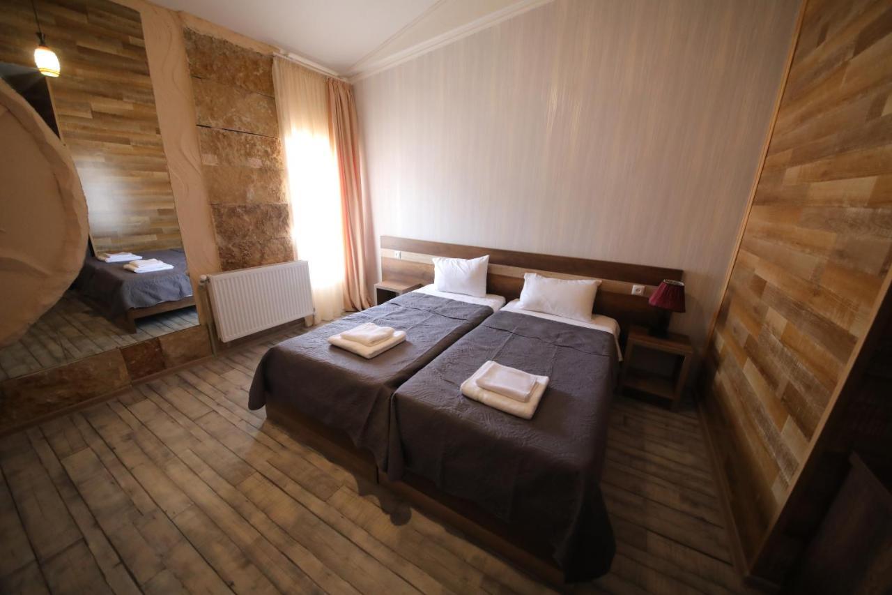Hotel Tamari Κουτάισι Εξωτερικό φωτογραφία